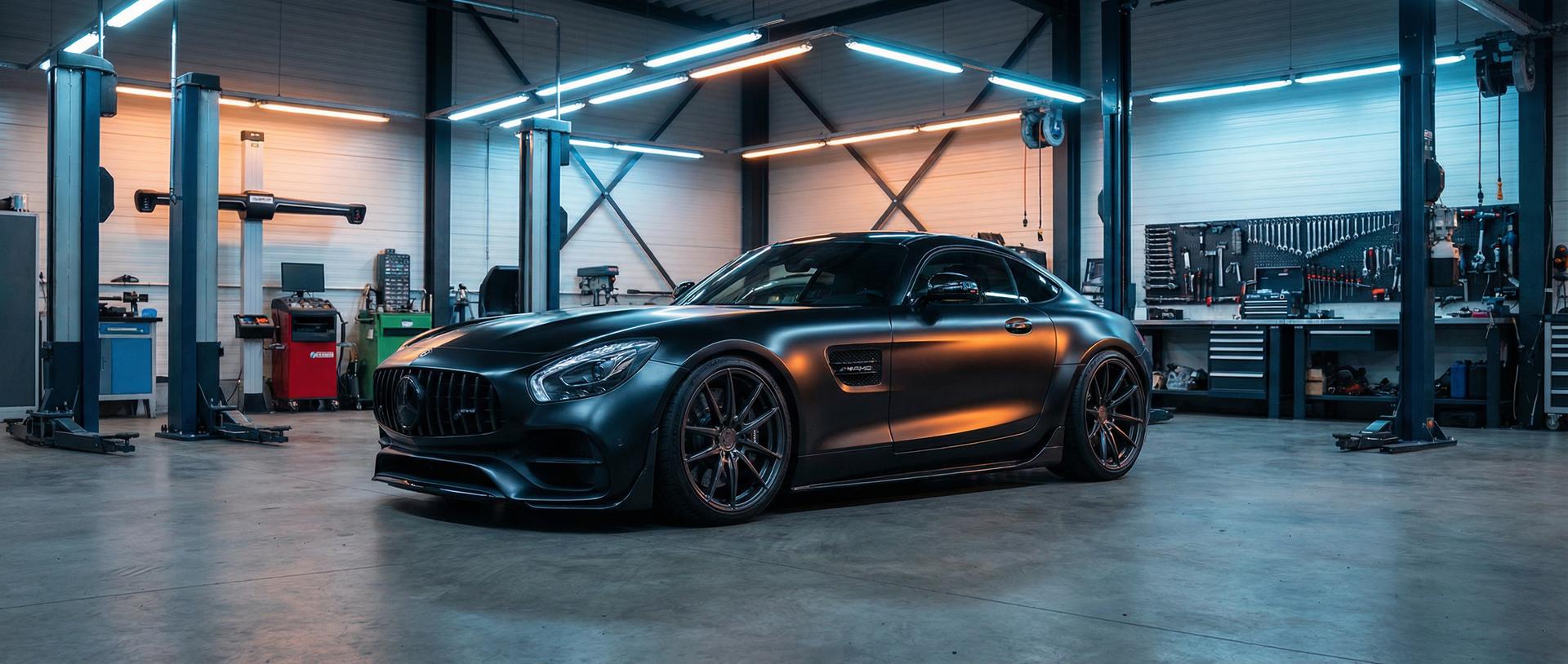 91暗网视频 AMG GT改装车间视频